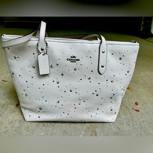 Coach off white tote